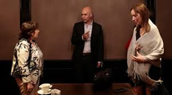 El macrismo del agua bendita