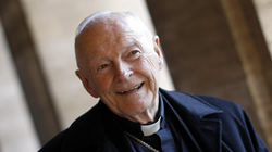 Excesos del fiestero Cardenal Mc Carrick