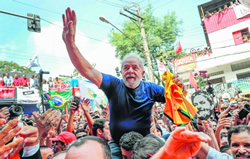 Contra Bolsonaro o contra Lula